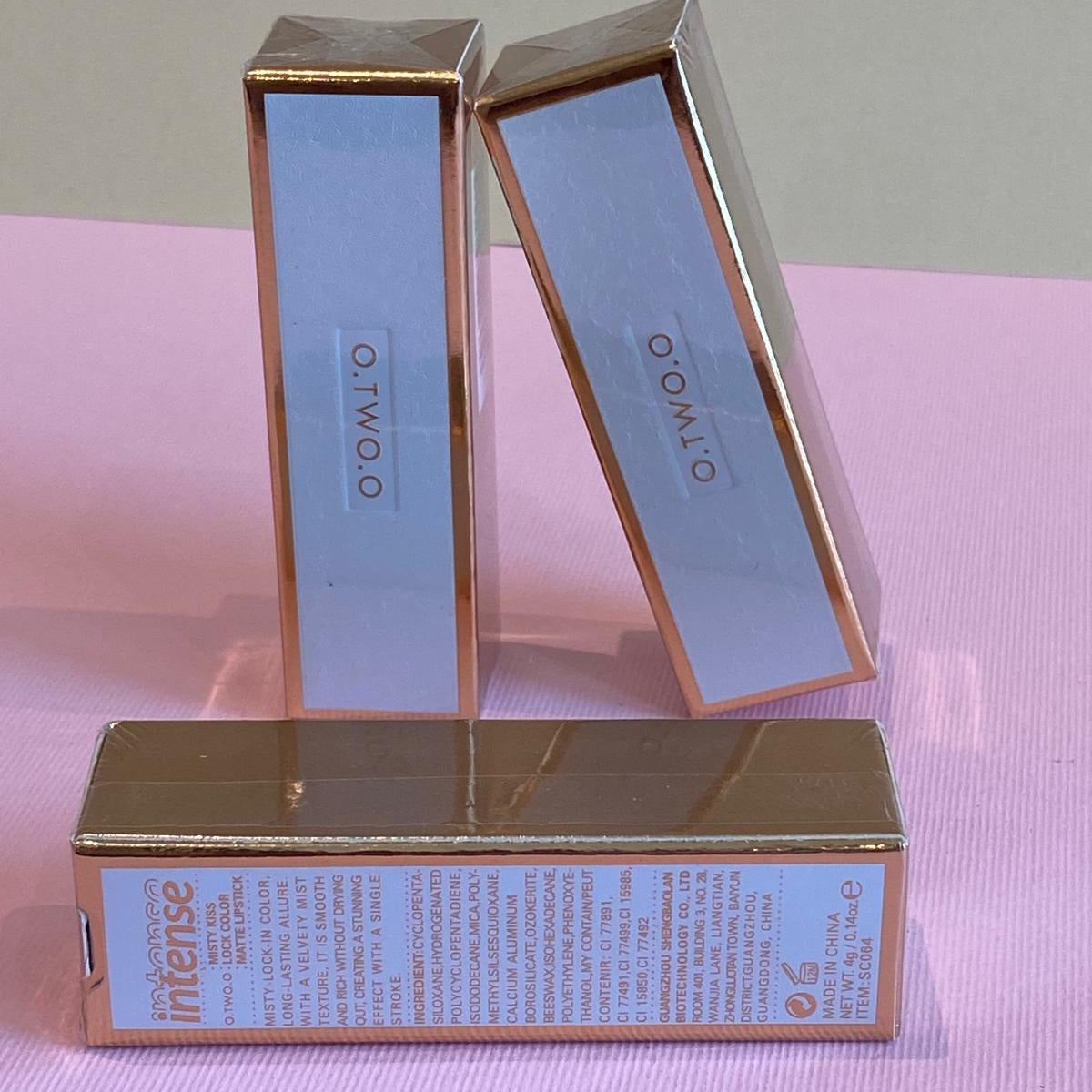 O.TWO.O - Intense Misty Kiss Lock Color Matte Lipstick [4G]