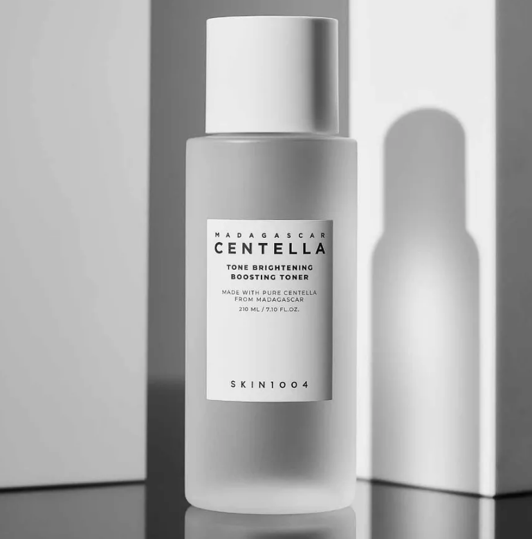 SKIN 1004 - Madagascar Centella Tone Brightening Boosting Toner [210ml]